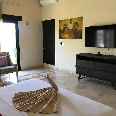 Real Escondida Hotel